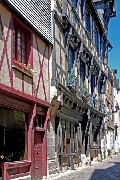 Maison au pans de bois au Mans.